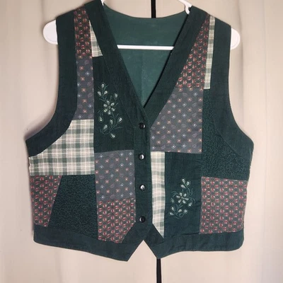 Vtg Green Patchwork Vest With Embroidered Flowers Floral Cottagecore Size M 90s - Image 1 of 3