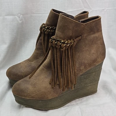 Sbicca Vintage Collection Vegan Leather Wedge Fringe Ankle Booties Size 9 - Image 1 of 4