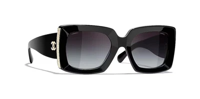 GAFAS DE SOL CHANEL 5435 CUADRADAS NEGRAS Y PLATEADAS con LENTE GRIS c501/S4! ¡SE ENVÍA HOY! Foto 1 de 4