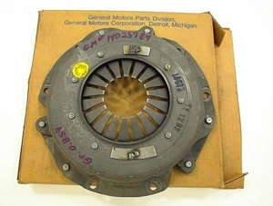 NOS GM #14023784 PRESSURE PLATE CHEVROLET CHEVETTE PONTIAC T1000 1976-1981 - Picture 1 of 3
