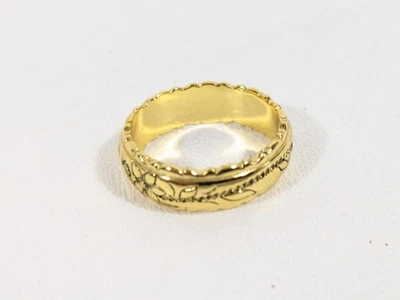 14kt Sz 8 Gold Colored Wedding Band Yellow White Rose GOLD PLATED Jewelry Ring - Image 1 of 4