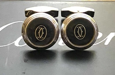 Gemelos Cartier de lujo nuevos. Foto 1 de 4