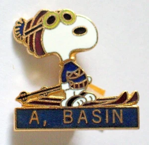 A Basin Snoopy Skiing Ski Pin Colorado Resort Vintage - Picture 1 of 1