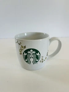 STARBUCKS 2013 Holiday Christmas Collection Souvenir Logo White Coffee Mug 14 oz - Picture 1 of 6