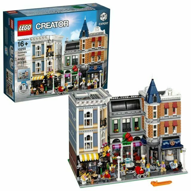NISB LEGO Creator Expert Assembly Square 10255  - Image 1 of 1