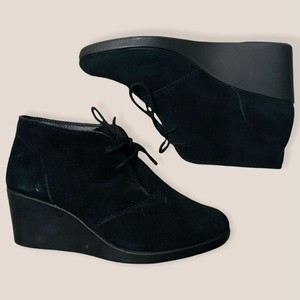 womens crocs size 7.5