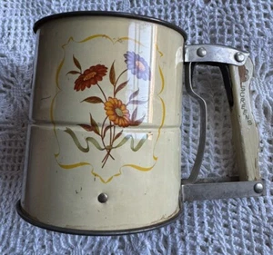 Vintage Androck Flour Sifter Hand-i-Sift Flowers 3 Screens USA Metal Retro - Picture 1 of 7