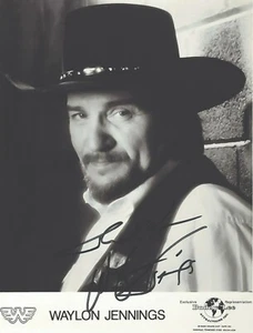 WAYLON JENNINGS SIGNED PHOTO AUTOGRAPH COUNTRY ORIGINAL SIGNATURE 8.5X11 REPRINT - Picture 1 of 3