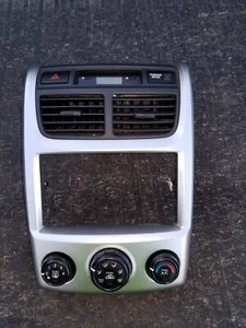 05 06 07 08 09 Kia SPORTAGE Radio Climate Center Dash Bezel Trim Climate Control - Foto 1 di 5
