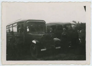Orig. Foto Feldgendarmerie m. Frankreich Beute Bus in LOWITSCH Lowicz Polen 1941 - Bild 1 von 1