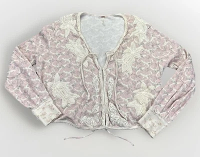 Cárdigan Suéter Free People Grande Floral Encaje Apliques Rosa Tejido Boho Corbata Frontal Foto 1 de 4