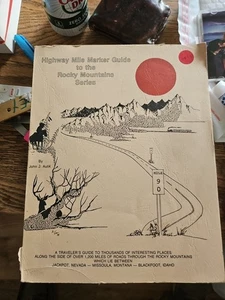 Highway mile marker guide to the Rocky Mountains Series: Aulik - Imagen 1 de 4