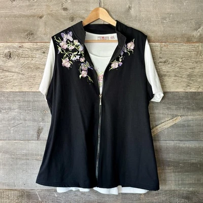 NWOT Quacker Factory Embroidered Black Zip Vest White Tshirt Coord Set 1X Floral - Image 1 of 4