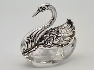 VINTAGE STERLING SILVER AND CUT CRYSTAL GLASS SWAN