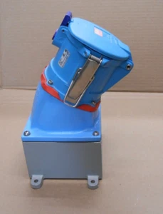 RECEPTÁCULO MELTRIC 37-94043 DS100 AZUL TALLA 5 480V 3PH 100A CAJA TRASERA BUJE KO 2" - Imagen 1 de 6