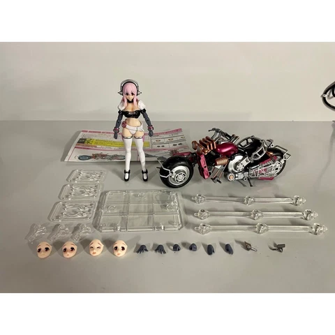 Bandai AGP Armor Girls Project Super Sonico with Super Bike Robo Cover