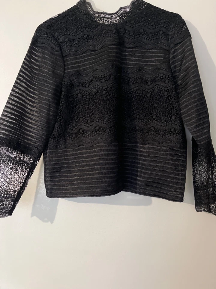 Maje blouse en dentelle noire , taille 2 - Photo 1/4