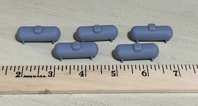 Propane Tank x5 O 1:48 Scale Diorama Model Train Layout Miniatures - Image 1 of 4