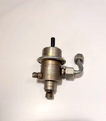 MERCEDES BENZ W124 KRAFTSTOFFDRUCKREGLER BOSCH OEM #0438161001 DR0001 - Image 1 of 4