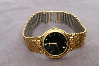 VTG BULOVA QUARTZ 97001 97D01 GOLD TONE & DIAMOND MEN'S WRISTWATCH - image 1 of 4