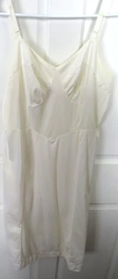 Lencería interior de nailon Aristocraft talla 40 de colección suave sedosa Foto 1 de 4