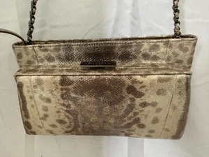 ITALY ❤️ Devi Kroell Metallic Silver Karung Clutch Bag With Shoulder Strap - Picture 1 of 13