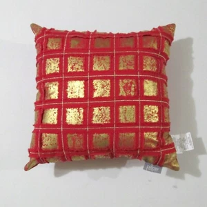 Pillow Perfect Holiday Throw Pillow Red Gold Metallic Squares 17 x 17 - Picture 1 of 9