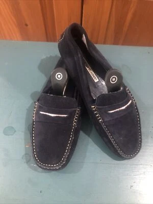 Mocasín Manolo Blahnik “Roadster” azul marino gamuza lila ballet sin usar, en caja 37 $645 Foto 1 de 4