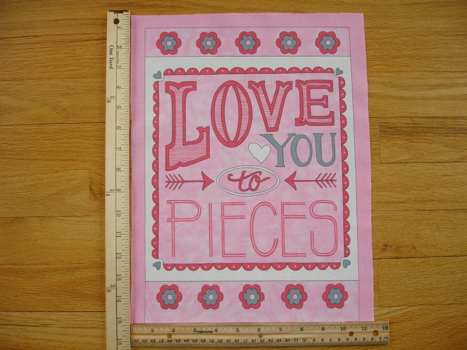 Bloque de tela edredón de algodón Love You To Pieces corazones flores 15" x 11 1/2" Foto 1 de 1