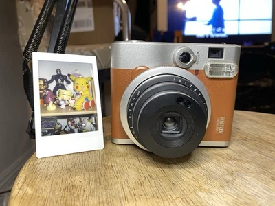Fujifilm Instax Mini 90 Neo Classic Instant Camera - Brown TESTED & WORKING Read - Image 1 of 4