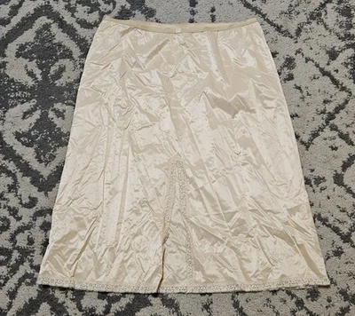 De colección Años 50 Vanity Fair Melocotón Medio Deslizamiento Talla Mediana-malo Elástico Foto 1 de 4