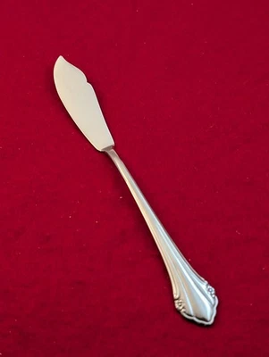 Oneida BITTERSWEET REPOSE 1881 Rogers Stainless Master Butter Knife - Image 1 of 4