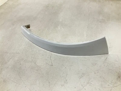 Cubierta de tira de relleno inferior del faro halógeno para conductor izquierdo Ram ProMaster 2500 14-22 Foto 1 de 4