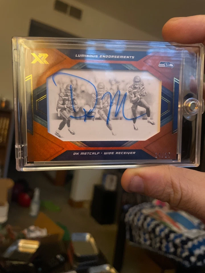 2019 XR Luminous DK Metcalf RC Auto /25 ! SP and hard signed 🔥🔥🔥🔥🔥🔥🔥 - Image 1 of 4