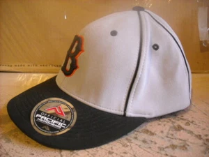 Pacific Headwear Men's Boston Red Sox Baseball Cap Size Sm/Med 6 7/8 -7 3/8 998F - Picture 1 of 5