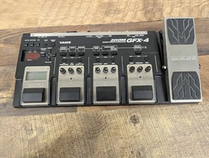 Zoom GFX-4 Guitar Multi Effect Processor Pedal with Power Supply - Picture 1 of 2
