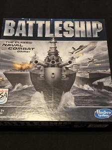 Hasbro Portable Classic Battleship Game With Original Box - Only Played Once - Picture 1 of 6