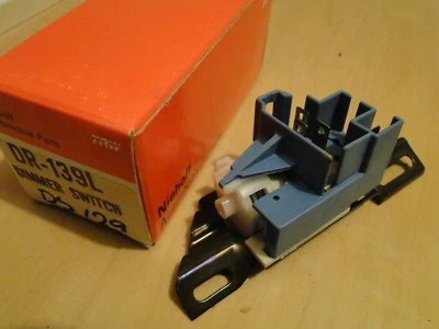 1979-1987 Cadillac Headlight Dimmer Switch 7831354 26035562 D824 DS129 NOS - Image 1 of 2