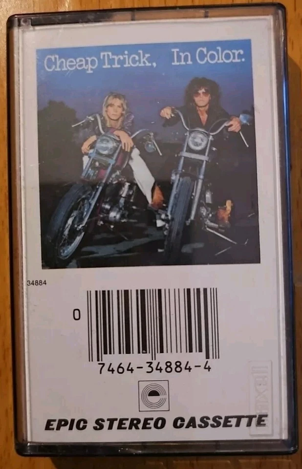 Cheap Trick Cassette Tape In Color 1977 Album I Want You To Want Me Big Eyes  - Imagem 1 de 4