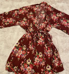 Schöner Blumen Morgenmantel Medium Satin/Seide ��Dessous Nachthemd Cover Up - Bild 1 von 5