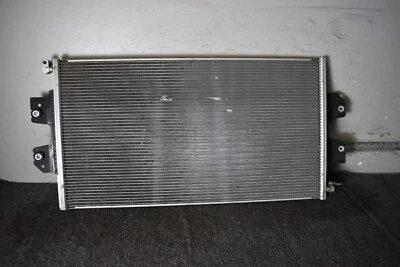 Chevrolet Express 3500 2003-2022 condensador de aire acondicionado 23469929 2637883 Foto 1 de 4