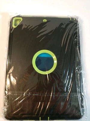 iPad 10.5 inch Case Smart Cover Pad Black / Green New - Image 1 of 4