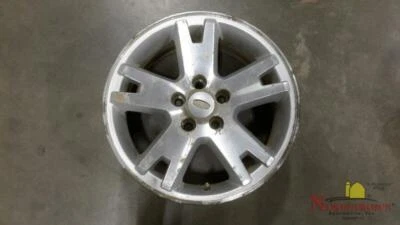 Ford Explorer 2009 llanta de 17" 17x7-1/2, 5 orejetas de aluminio Foto 1 de 4
