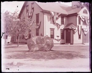 (1) LATE 1800s-EARLY 1900s GLASS NEGATIVE, ELM STREET SCHOOL, CAMDEN, MAINE #2 - Picture 1 of 2