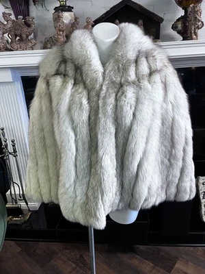 Xale de pele de raposa azul. Tamanho desconhecido. Marca desconhecida - Imagem 1 de 4