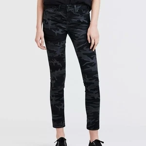 Levi's Black and Gray Camouflage 711 Midrise Skinny Jeans Sz 27 - Picture 1 of 8