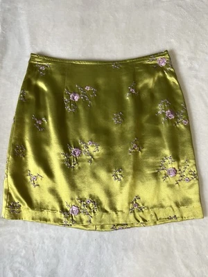 Vintage 90s Y2K Green Embroidered Floral Satin Mini Skirt XOXO Sz 3 Made In USA - Image 1 of 4