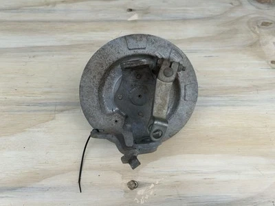 92 Kawasaki Bayou 220 2x2 nudillo delantero derecho sin zapatos ni resortes Foto 1 de 3