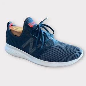 New Balance Herren Fuelcore Coast v4 Laufschuhe Navy Blau/Orange 8,5/42 Neu ohne Etikett - Bild 1 von 11