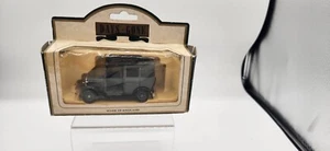 Lledo Days Gone 1933 Austin Taxi In Grey Rare and Vintage - Picture 1 of 7